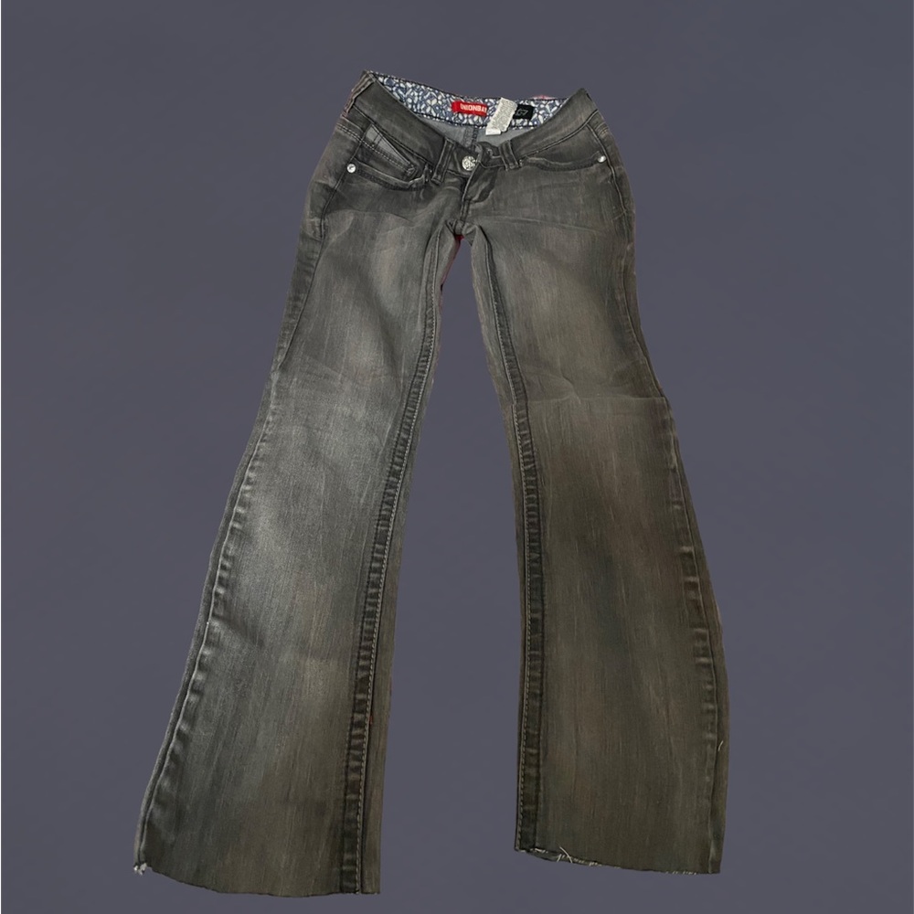 Low rise jeans